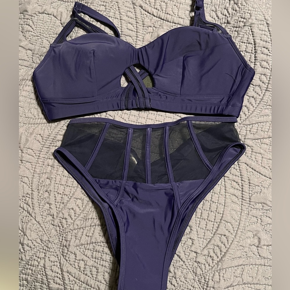 CXIX Nitro Set, Top and Bottoms Size Medium